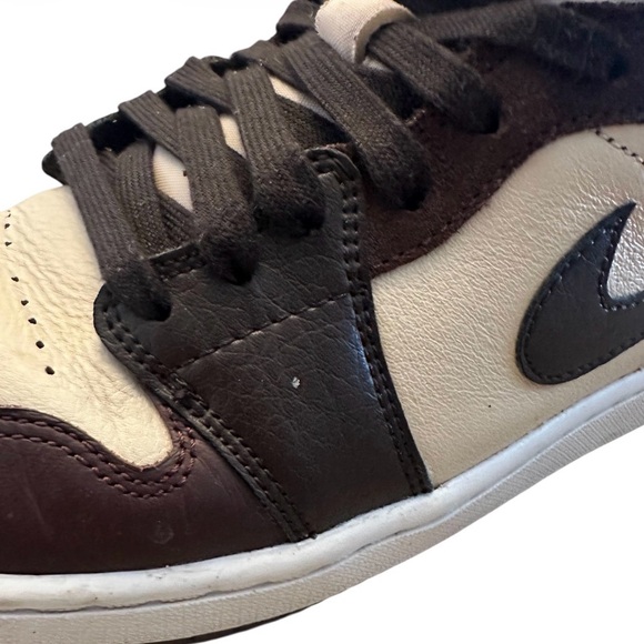 Jordan Air Jordan 1 Mid SE 'Paris YMCA' Sneaker Shoes Men’s US 9 - Picture 9 of 14